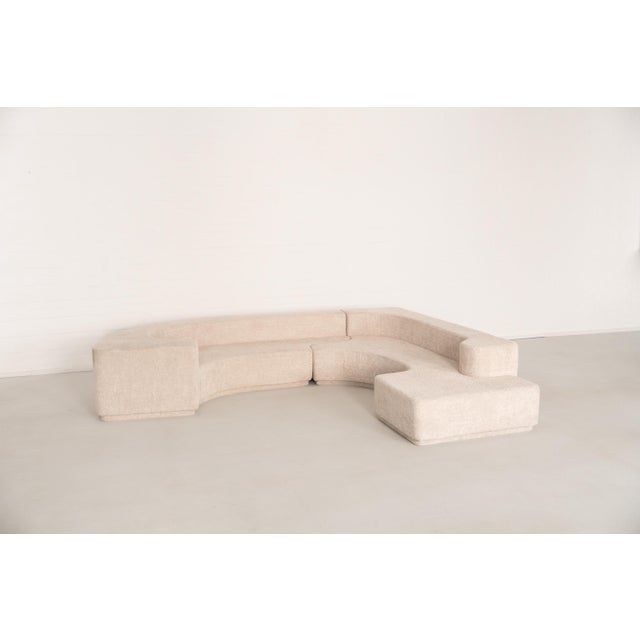The Lara sofa by Roberto Pamio, designed with Renato Toso and Noti Massari for Stilwood in 1968, is a seminal work of...