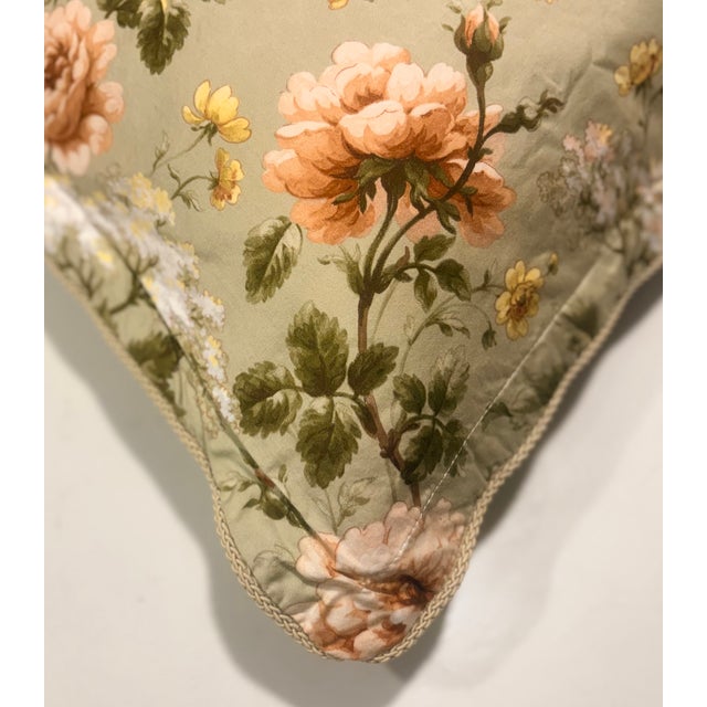 Nobody does floral patterns quite like Ralph Lauren. Case in point: these two pillow shams by Lauren for Ralph Lauren in...