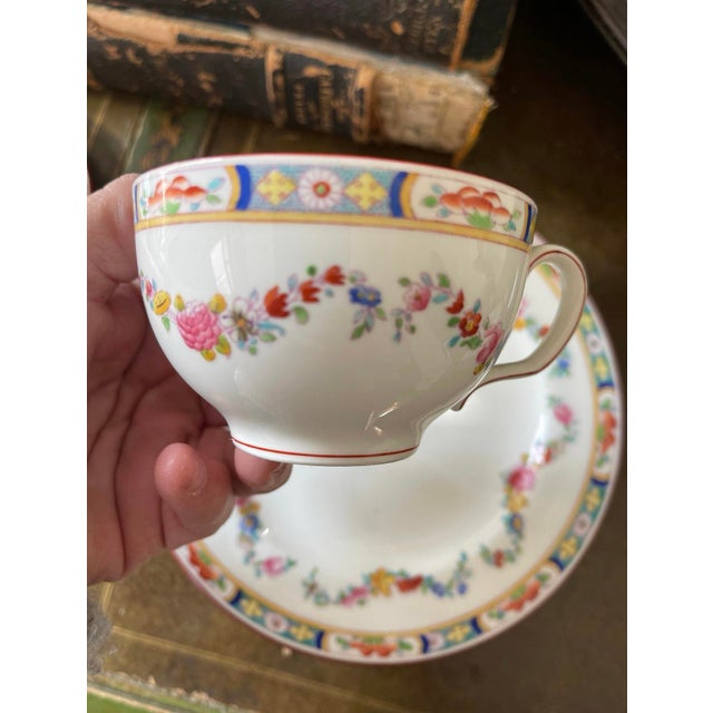 English Mid 19th Century Minton English China Plates, Teacups and Saucers - Set of 10 For Sale - Image 3 of 10