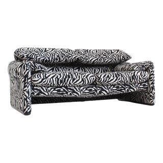Cassina Maralunga 2-Seater Sofa in Zebra Upholstery by Vico Magistretti, 1970s For Sale