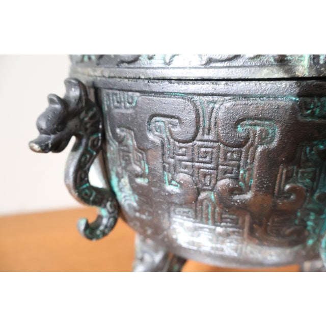 Hollywood Regency Vintage James Mont Style Hollywood Regency Faux Bronze Chinese Archaic Ice Bucket For Sale - Image 3 of 12