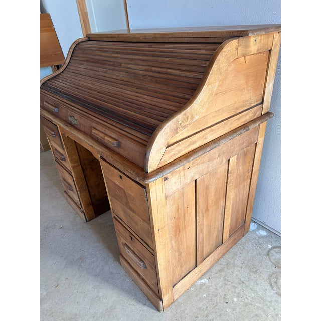 Late 1800's Fielder& Allen Roll Top Desk For Sale - Image 4 of 7