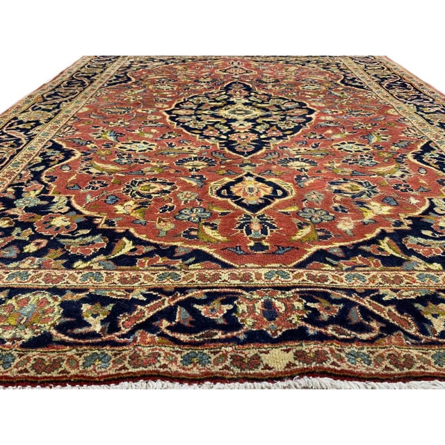 Middle Eastern Rug in Wool For Sale - Image 5 of 10