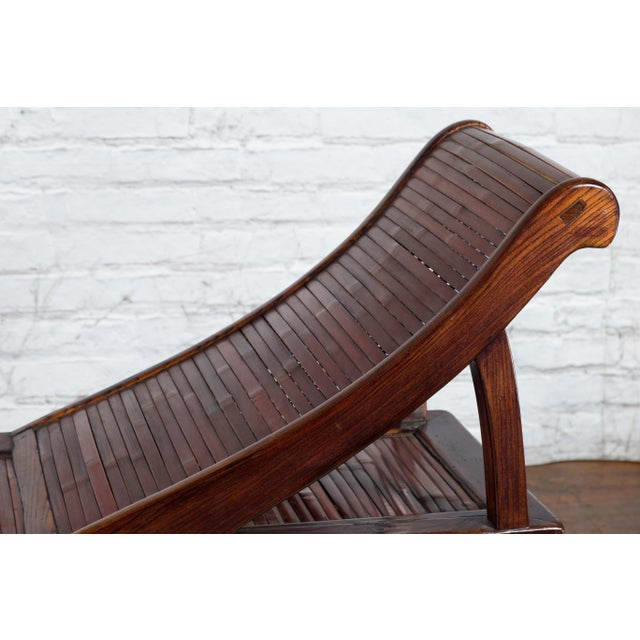 Mid 19th Century Chinese Qing Dynasty Elm & Bamboo Lounge Chair with Cloud Carved Spandrels For Sale - Image 9 of 12