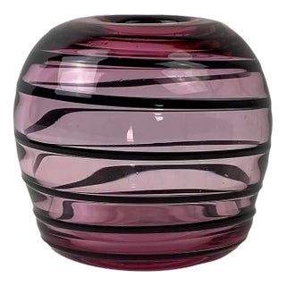 94 John Hamon Miller Glass Swirl Bud Vase For Sale