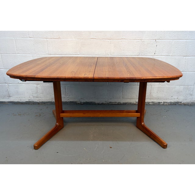 Mid-Century Modern Vintage Extension Dining Table in Teak by D-Scan For Sale - Image 3 of 14