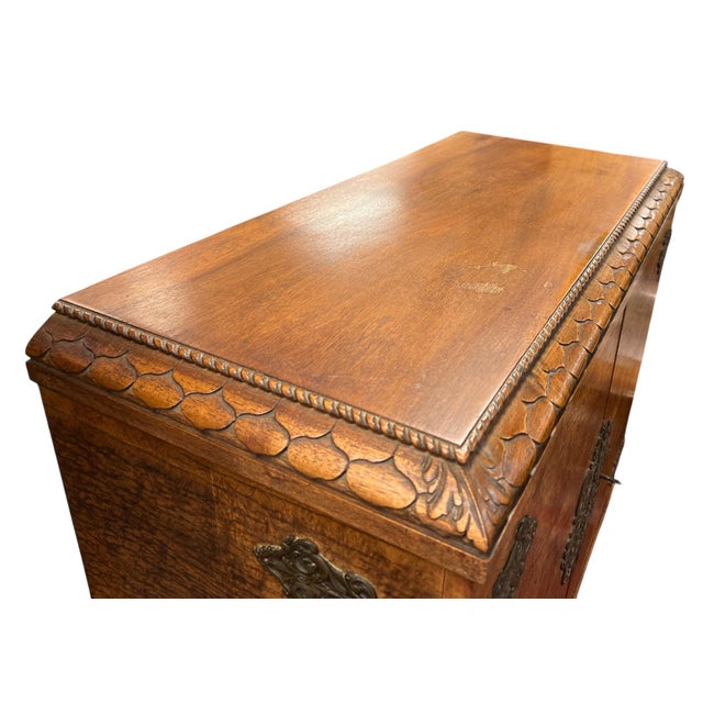 William & Mary Revival Burl Walnut Cabinet on Stand, Circa 1920s, Attributed For Sale - Image 4 of 14
