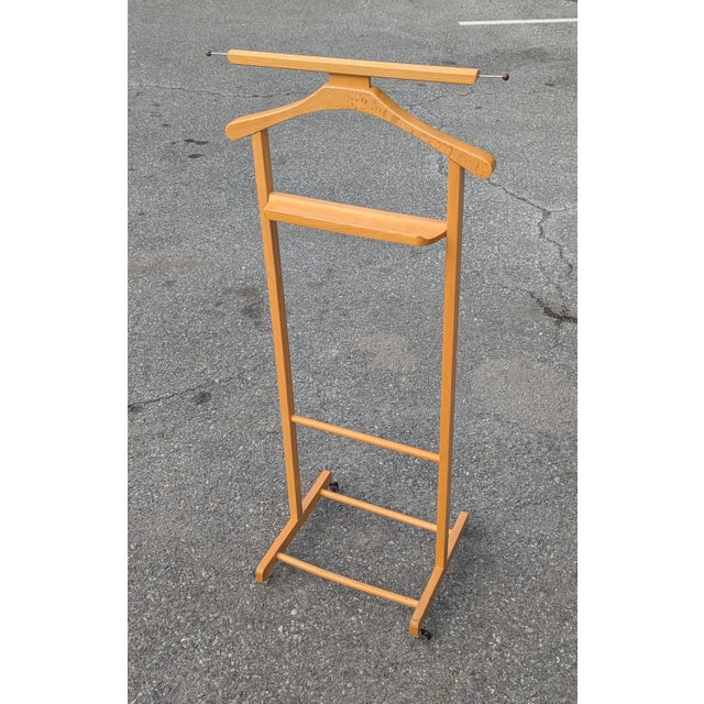 Vintage Sartorial Sophistication Italian Art Deco Style Gentleman’s Standing Valet, 1960 For Sale - Image 4 of 6