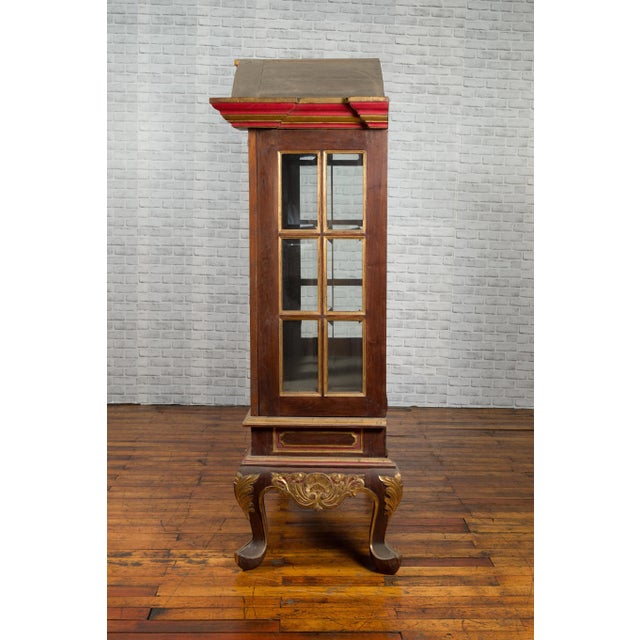 Dutch Colonial Early 20th Century Bonnet Top Gilded Cabinet with Glass Doors For Sale - Image 10 of 13