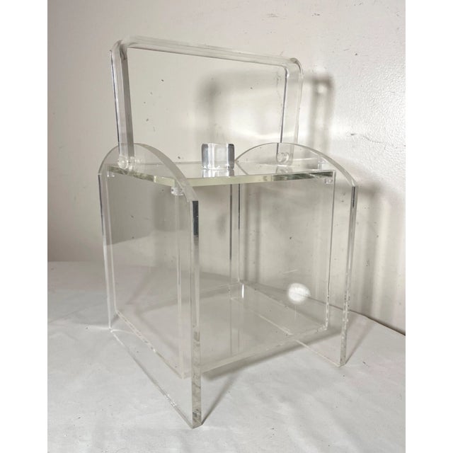 1960s Vintage Mid Century Modern Handmade Lucite Ice Bucket Carrying Pail Box For Sale - Image 5 of 13