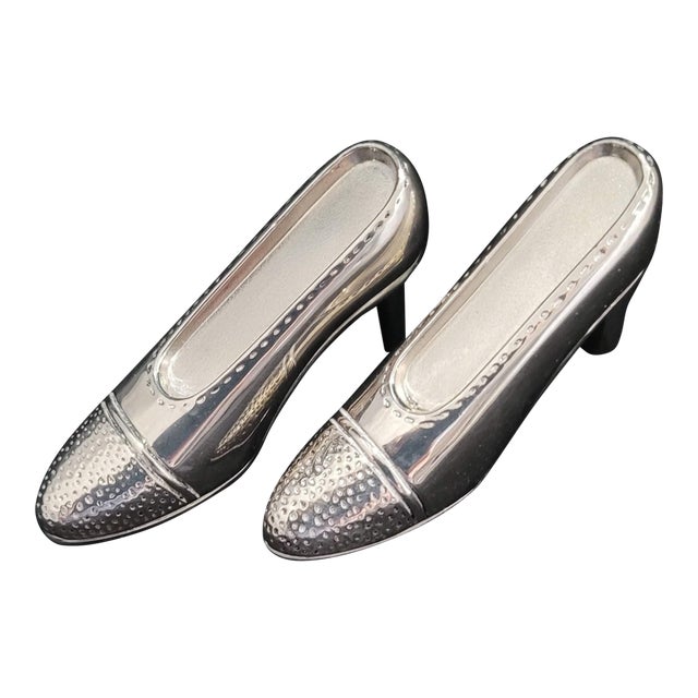 Late 20th Century Godinger Ladies Shoes High Heel Pumps Silver Plated Salt & Pepper Shakers For Sale