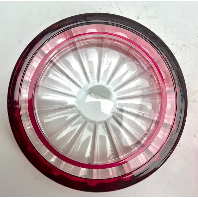 Lidded Bonboniere in Cut-to-Clear Crystal from Val Saint Lambert, 1935 For Sale - Image 10 of 13