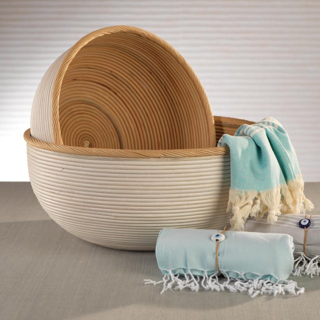 A contemporary bowl set in a whitewash finish. Generous-sized bowls, great for decoration, this bowl set would suit any...