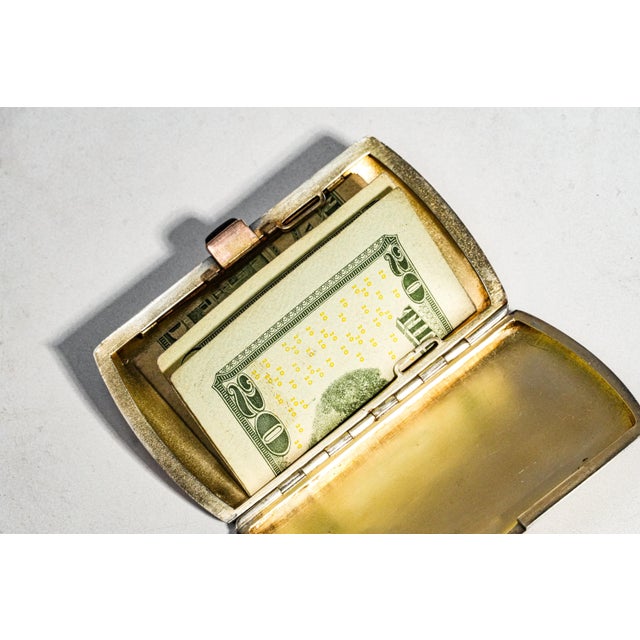 Exceptional Antique French Sterling Silver Cigarette Case 18k Gold Inlaid Yellow & Rose Gold Engine Turned Luxury Tobacciana For Sale - Image 10 of 15