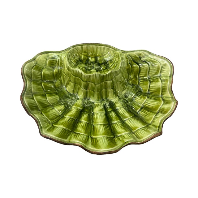 We have for your consideration a Beautiful vintage large clam shell serving bowl dish by manufacture treasure craft made...