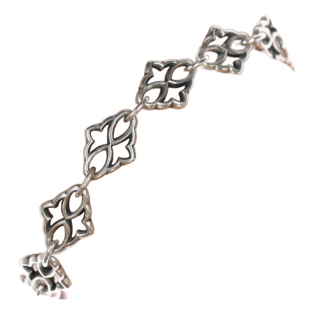 Retired James Avery link bracelet in sterling For Sale