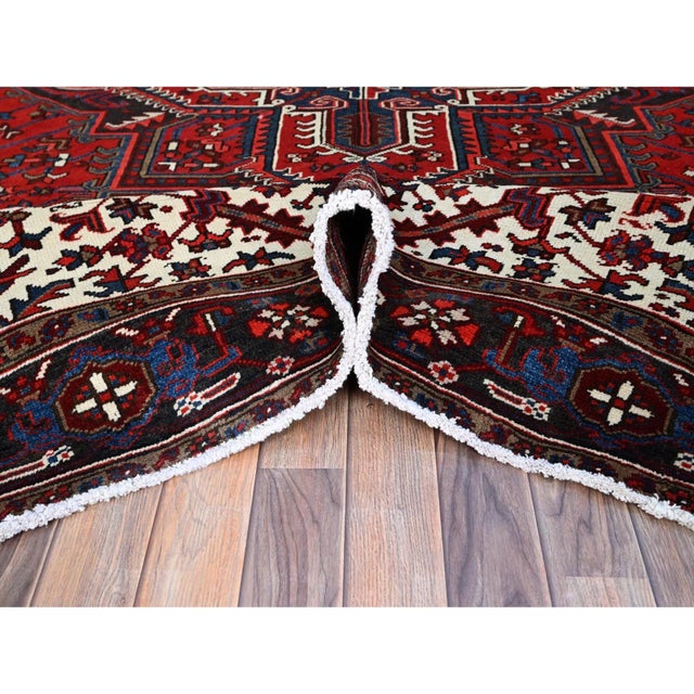 1960 9'3"x11'8" Watermelon Red Pure Wool Persian Heriz Geometric Hand Knotted Rug For Sale - Image 9 of 12