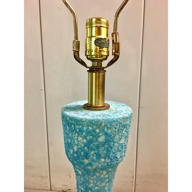 Metal Mid-Century Modern Aqua Ceramic Lamp For Sale - Image 7 of 9