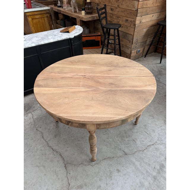 19th Century Half-Moon Table in Walnut For Sale - Image 12 of 14
