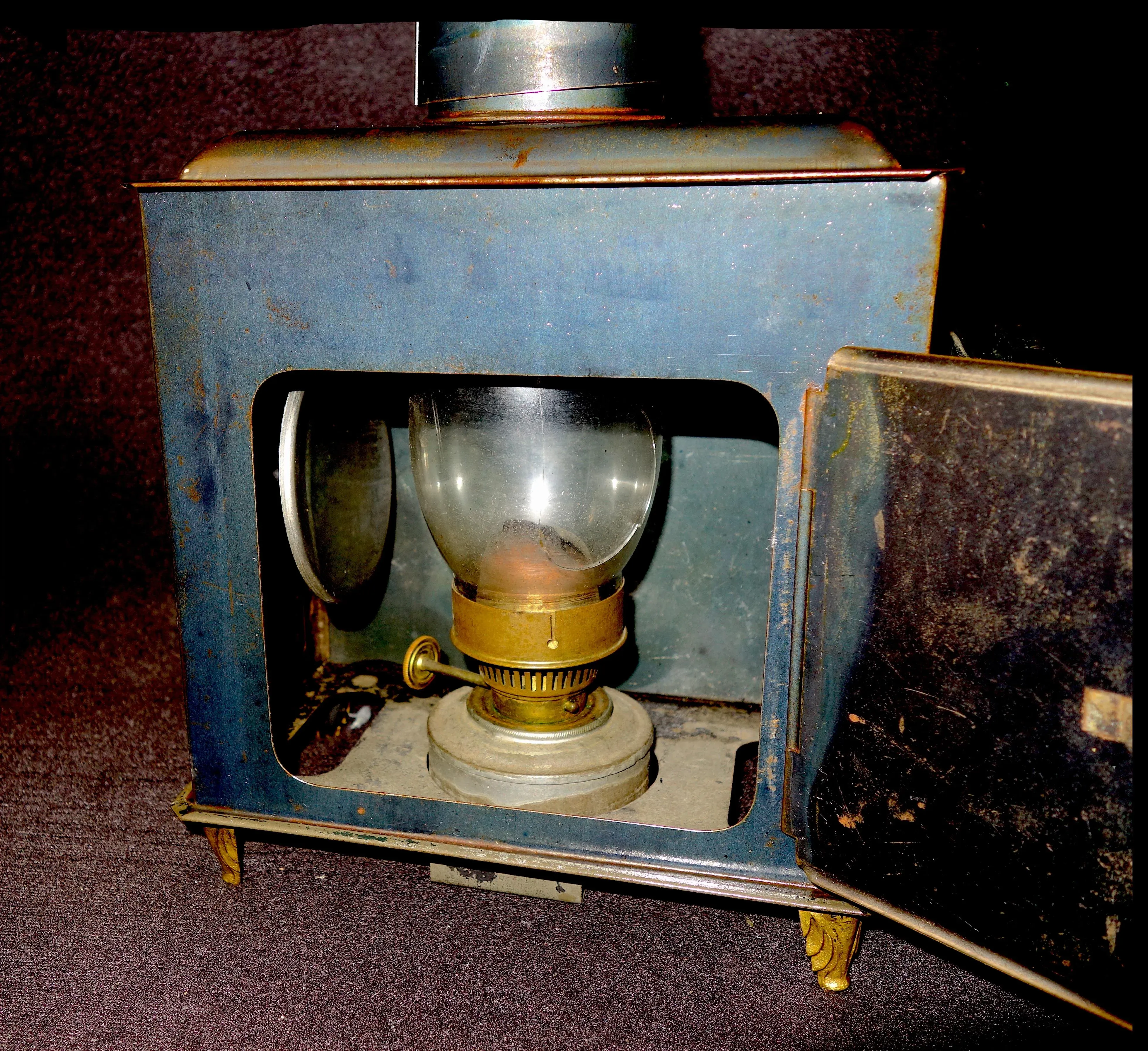 1900s-ernst-plank-oil-lamp-