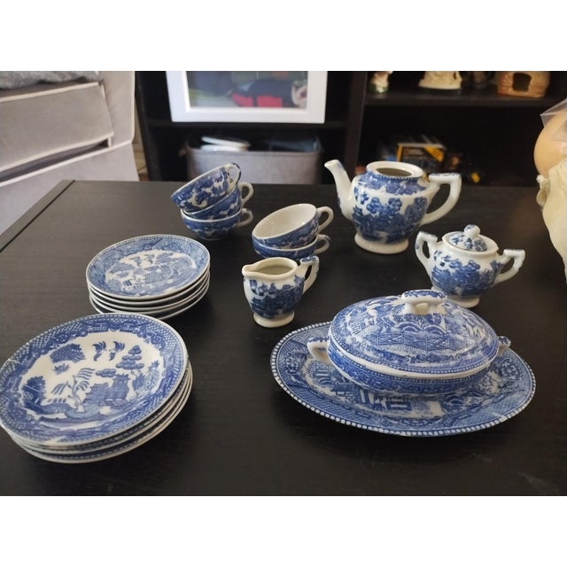 Blue Willow Childrens Tea Set For Sale - Image 9 of 9