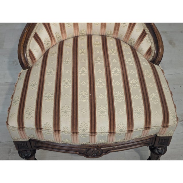 Vintage Chair in Carved Wood on Wheels, 1955 For Sale - Image 6 of 16