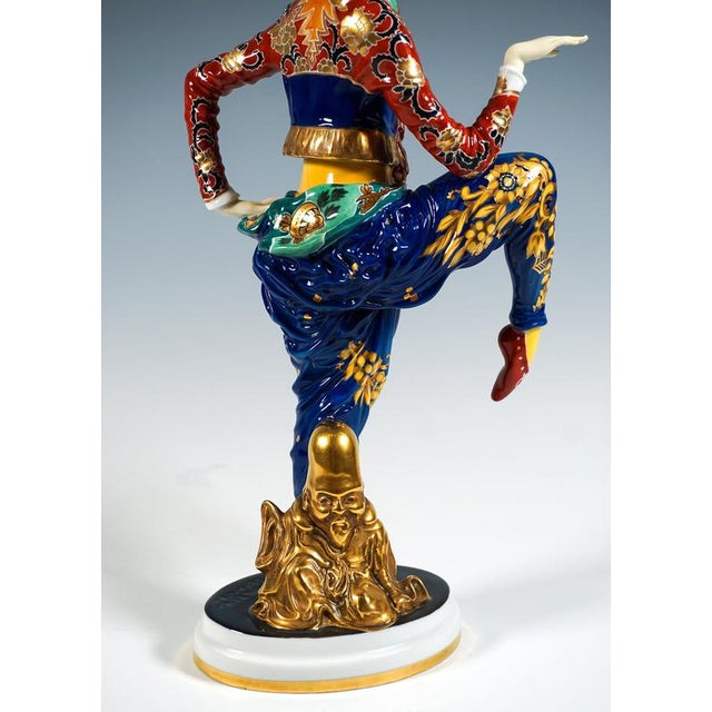 Art Deco Porcelain Figure by C. Holzer-Defanti for Rosenthal, Germany, 1920s For Sale - Image 6 of 11