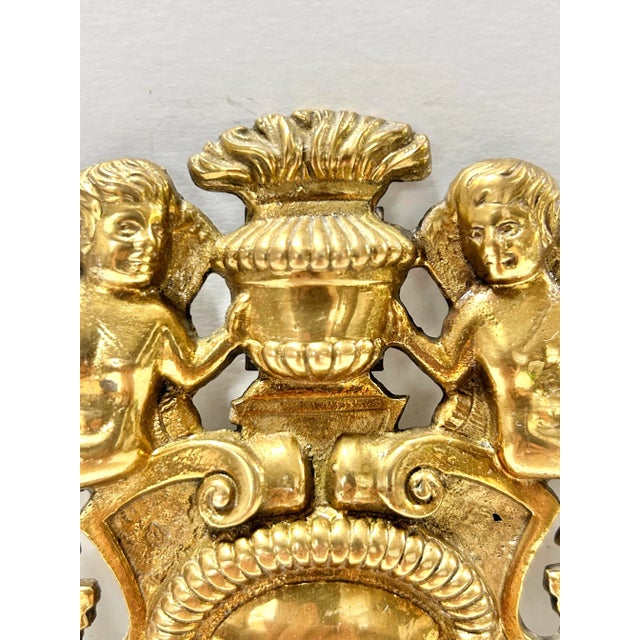 Hollywood Regency Brass Wall Plaque – Gallery Wall Decor For Sale - Image 4 of 7