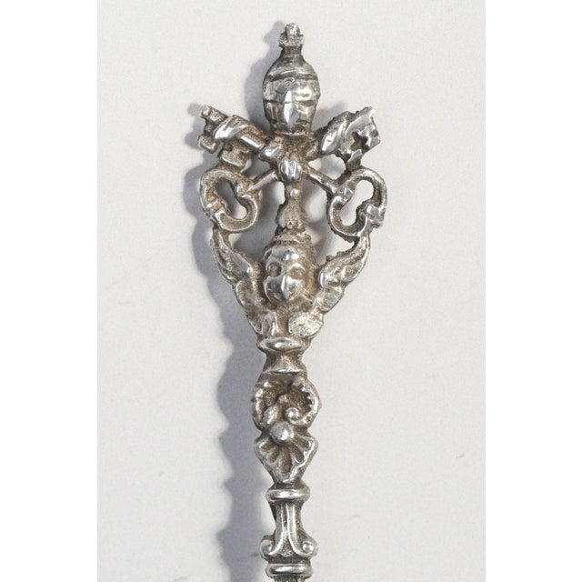 Late 19th Century Nice Hand Painted Enamel Antique Grand Tour 800 Silver Spoon Vatican St. Peter's Basilica Rome Italy For Sale - Image 5 of 9
