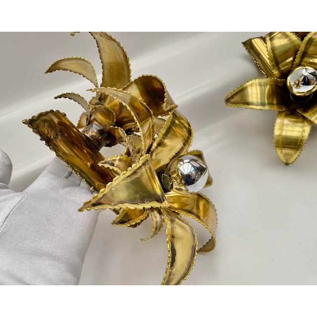 Vintage Flowers Brass Wall Lamps from Maison Jansen, 1960s, Set of 3 For Sale - Image 6 of 10