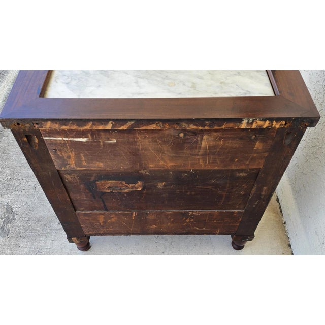 Brown 19th Century American Empire Mahogany & Marble Cabinet Side Petticoat Table For Sale - Image 8 of 18