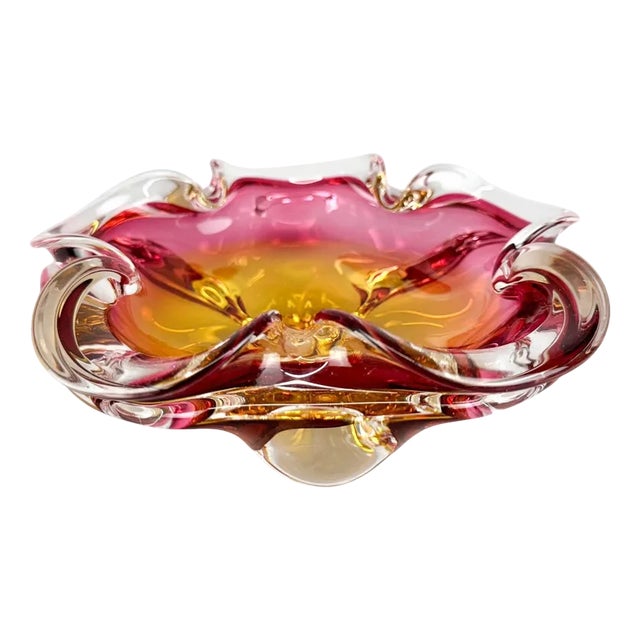 Art Glass Bowl attributed to Josef Hospodka for Chribska Glassworks, 1960s For Sale