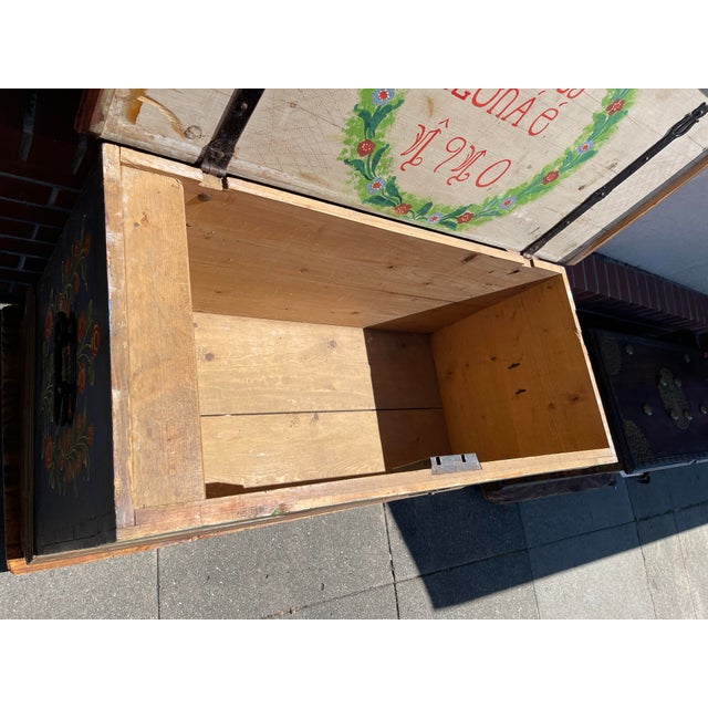 Hand Painted Romanian Trunk 1910 Folk Art For Sale - Image 9 of 11