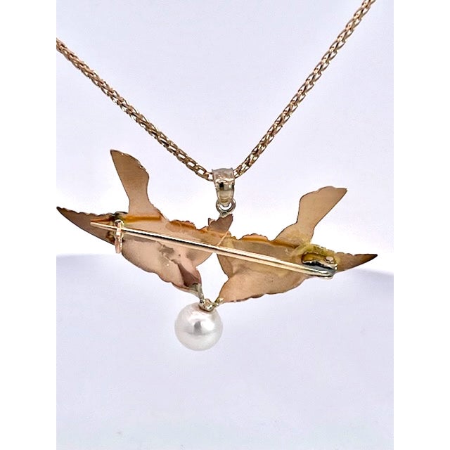 Gold 1950s Double Bird Brooch Pendant W/Pearl 14k For Sale - Image 8 of 9