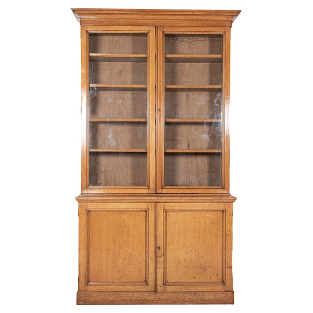 Vintage English Cupboard in Glazed Oak For Sale