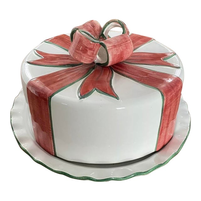 Late 20th Century Covered Cake Plate With 3-Dimensional Red Ribbon and Bow For Sale