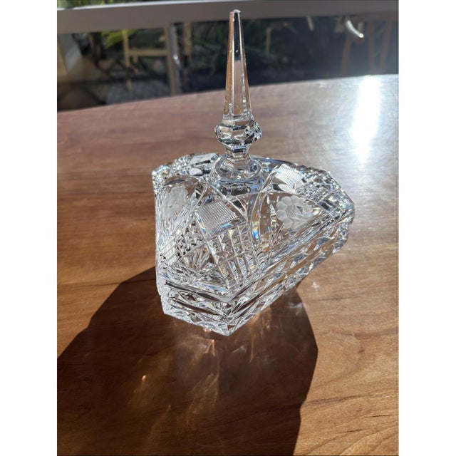 Transparent Vintage Heavy Pressed Crystal Glass Triangle Candy Dish with Lid and Finial Top For Sale - Image 8 of 8