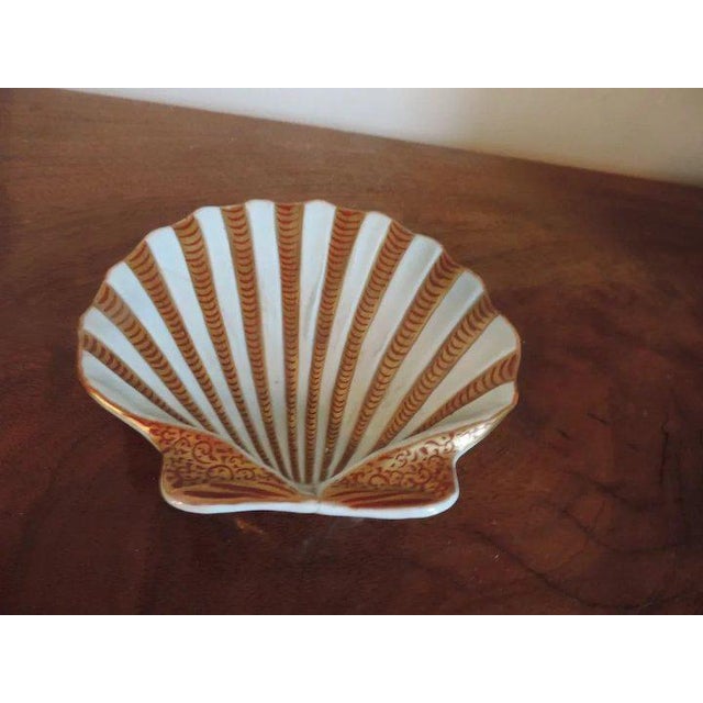 18th Century Chinese Export Famille Rose Porcelain Scallop Shell Shape Bowl For Sale - Image 10 of 11