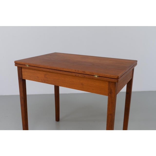 Brown Mid-Century Danish Compact Folding Oak Dining Table attributed to Børge Mogensen, 1950s For Sale - Image 8 of 18