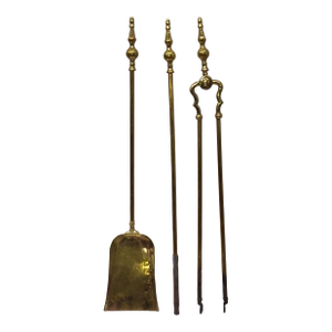 Early 20th Century Set of Three English George III Style Brass Fireplace Tools