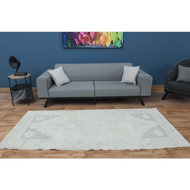 1970s Vintage Handmade Wool Cotton Turkish Beige Area Rug For Sale - Image 4 of 11