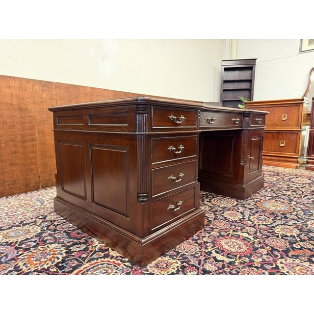 English Partner Desk in Wood and Leather For Sale - Image 5 of 18