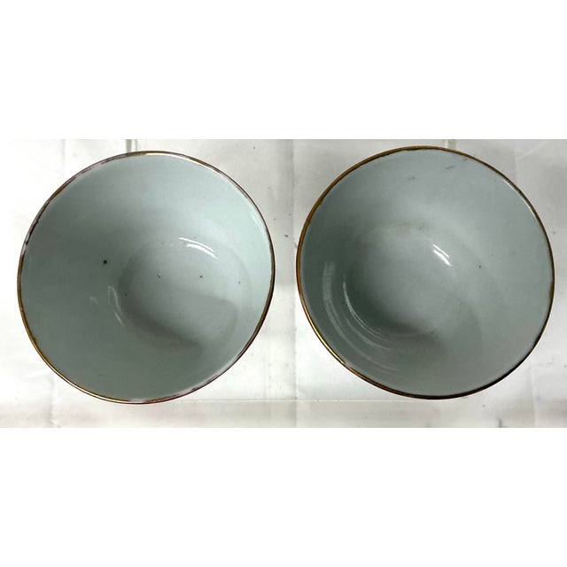 Pair of Antique Chinese Export Famille Verte “Boc Choy Leaf” Small Cups For Sale In Providence - Image 6 of 10