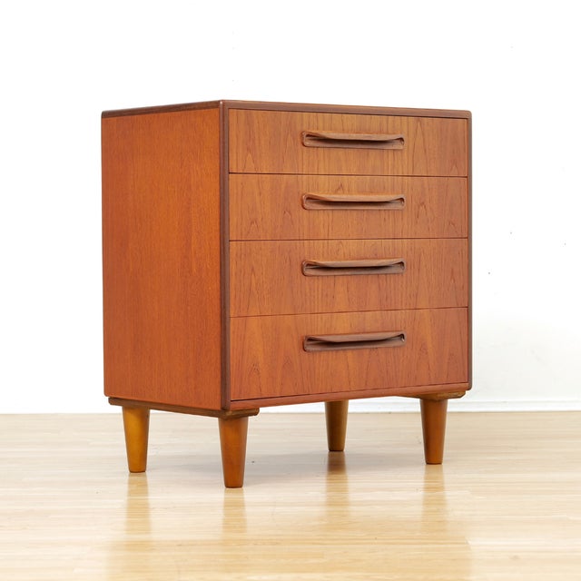 G Plan 1960s Mid Century Teak Dresser Nightstand by G Plan For Sale - Image 4 of 10