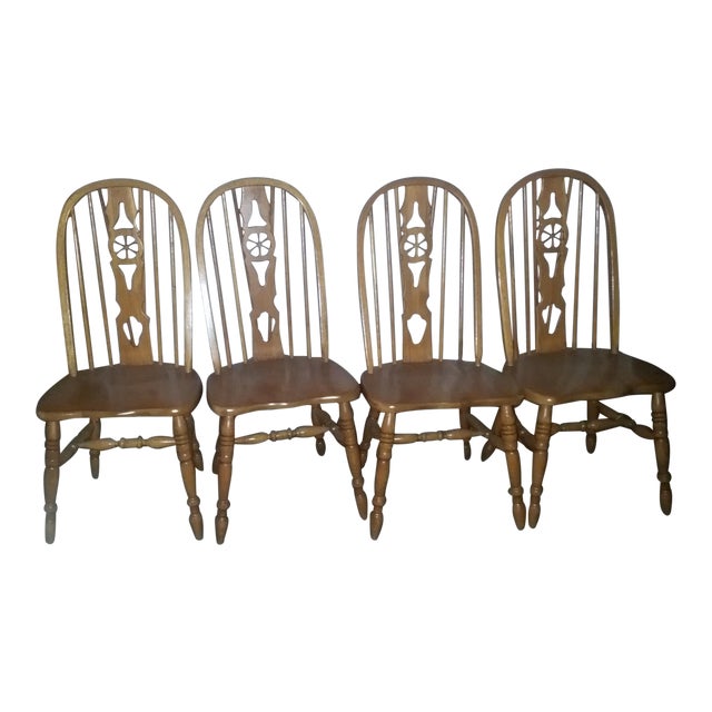Windsor Oak Dining Room Chairs Wagon Wheel Set 4 Chairish