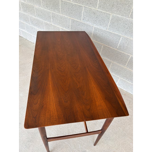 Brown Bassett Furniture Mid Century Modern Walnut 4 Drawer Desk & Chair For Sale - Image 8 of 18