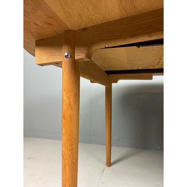 Wood PP70 Round Extendable Dining Table attributed to Hans J. Wegner for Andreas Tuck, Denmark, 1970s For Sale - Image 7 of 10