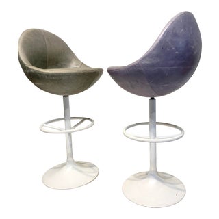 Scandinavian Trompet Base Swivel Venus Barstool by B. Johanson - a Pair For Sale
