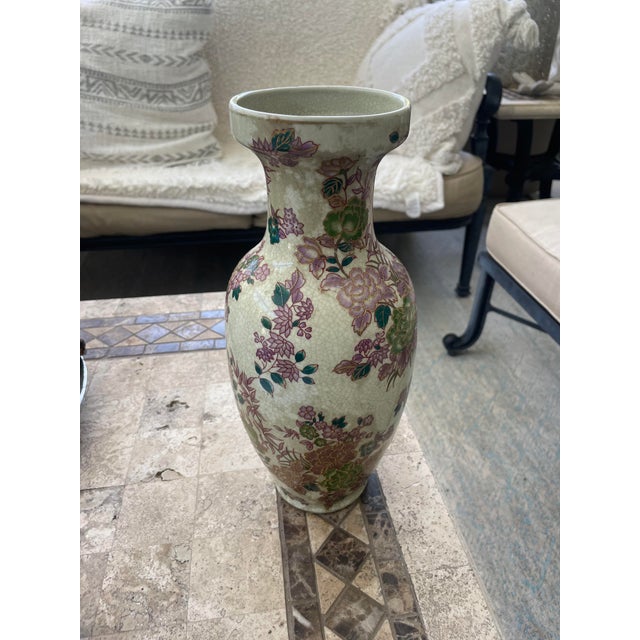 Mid 20th Century Japanese Porcelain Satsuma Vase For Sale - Image 4 of 7