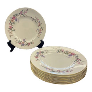 Mid 20th Century Wedgwood Devon Springs Lunch Plates- Set of 8 For Sale